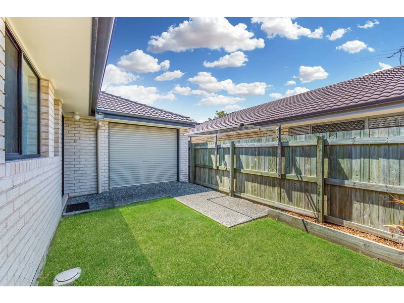 11 Mersey Street, North Lakes QLD 4509