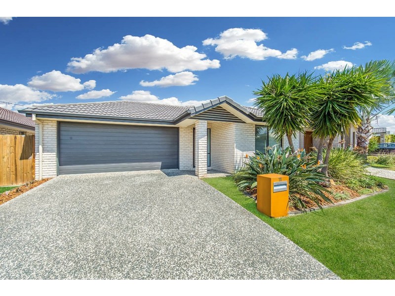 11 Mersey Street, North Lakes QLD 4509