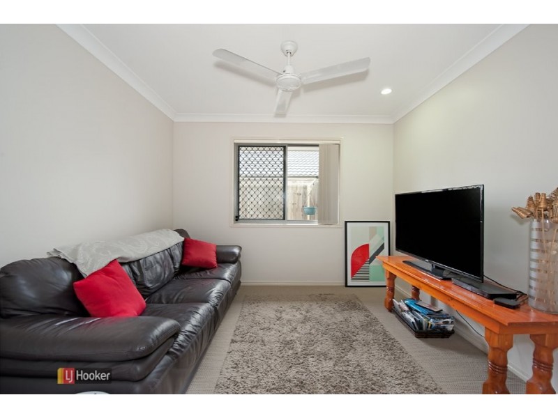 8 Suntrust Street, North Lakes QLD 4509