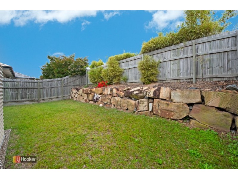 8 Suntrust Street, North Lakes QLD 4509