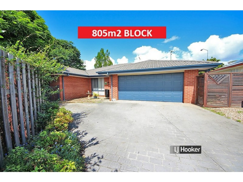 7 Waratah Court, Kallangur QLD 4503