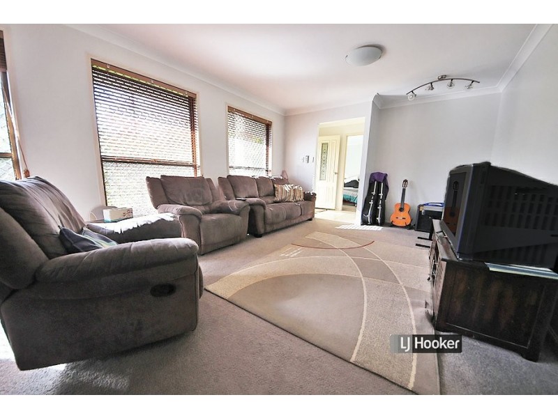 100 Allison Drive, Kallangur QLD 4503