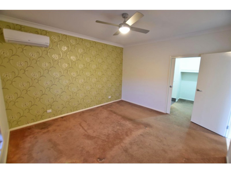 27 Mulgara Court, North Lakes QLD 4509
