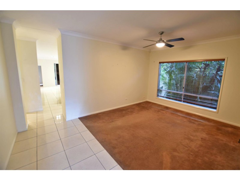 27 Mulgara Court, North Lakes QLD 4509