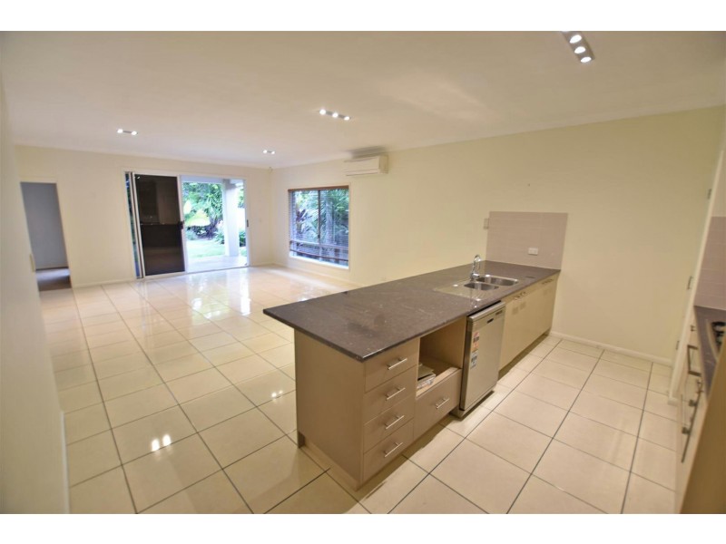 27 Mulgara Court, North Lakes QLD 4509