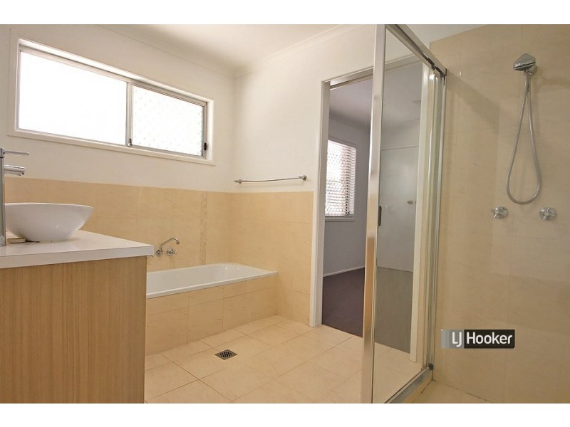 41 Sheaves Road, Kallangur QLD 4503