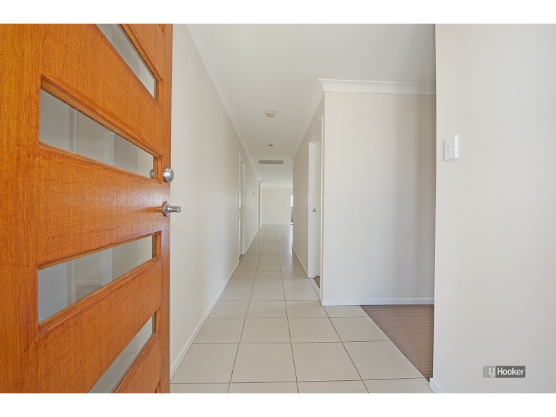 7 Marmoset Circuit, Dakabin QLD 4503