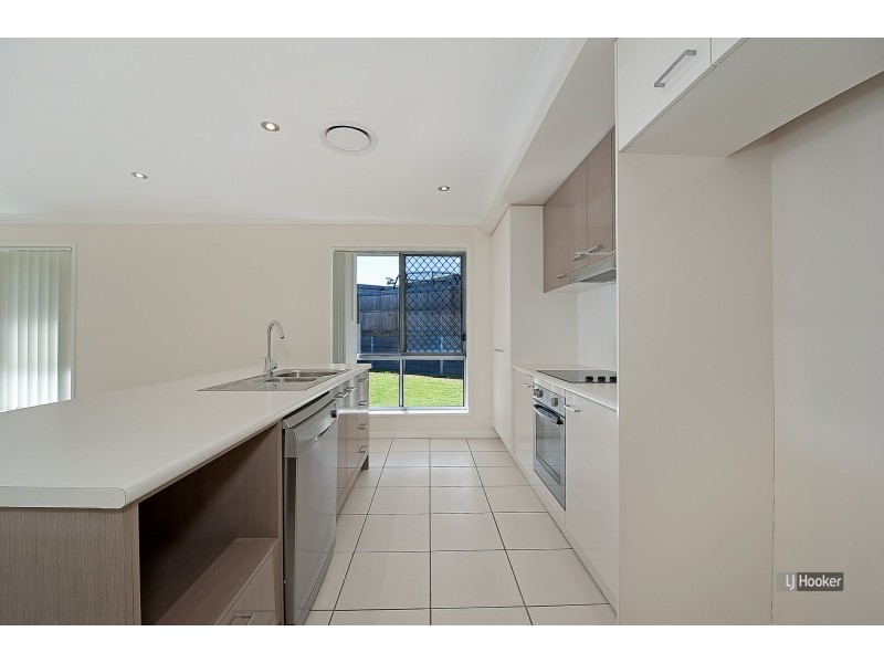 7 Marmoset Circuit, Dakabin QLD 4503