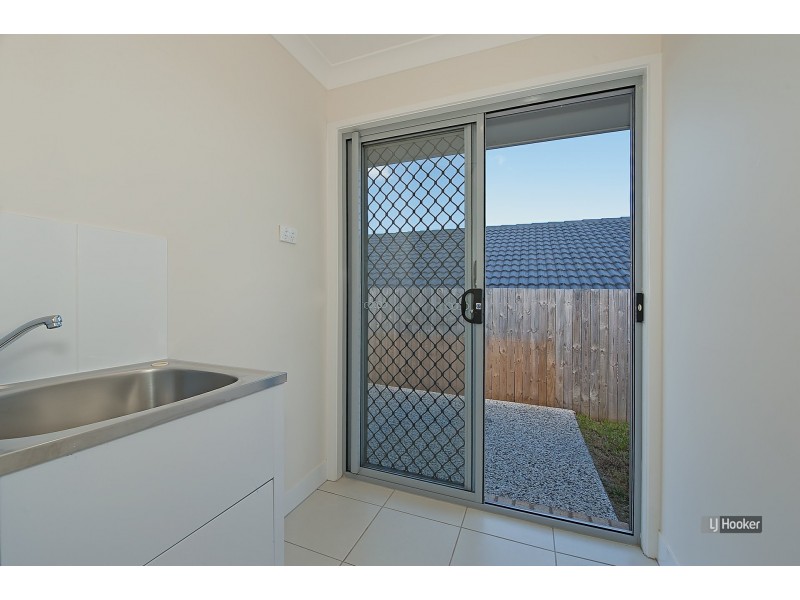 7 Marmoset Circuit, Dakabin QLD 4503