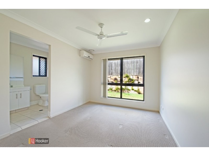 7 Nina Crescent, North Lakes QLD 4509