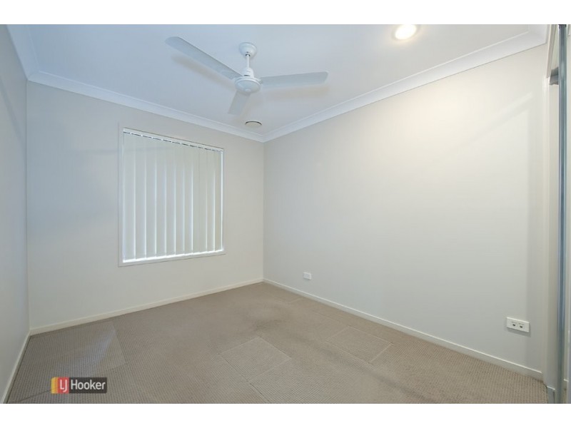 7 Nina Crescent, North Lakes QLD 4509