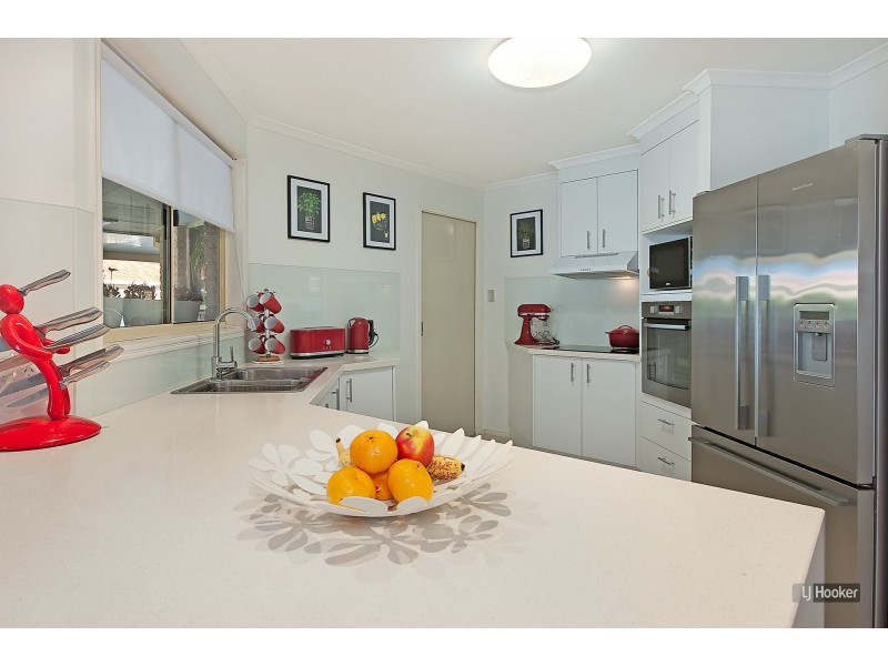 14 Willandra Parade, North Lakes QLD 4509