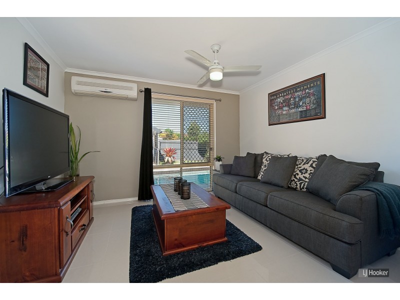 14 Willandra Parade, North Lakes QLD 4509