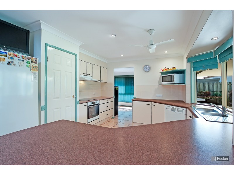 11 Brigalow Court, Murrumba Downs QLD 4503