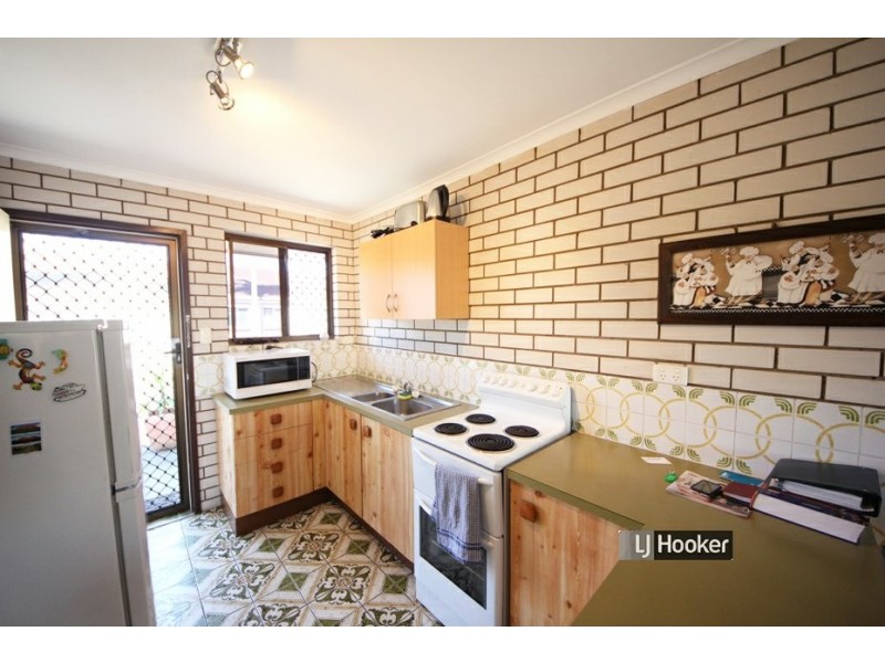 2/3 Andrew Street, Kallangur QLD 4503