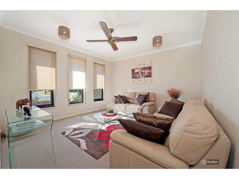 39 Honeyeater Crescent, Dakabin QLD 4503