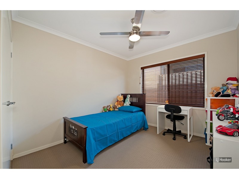 39 Honeyeater Crescent, Dakabin QLD 4503