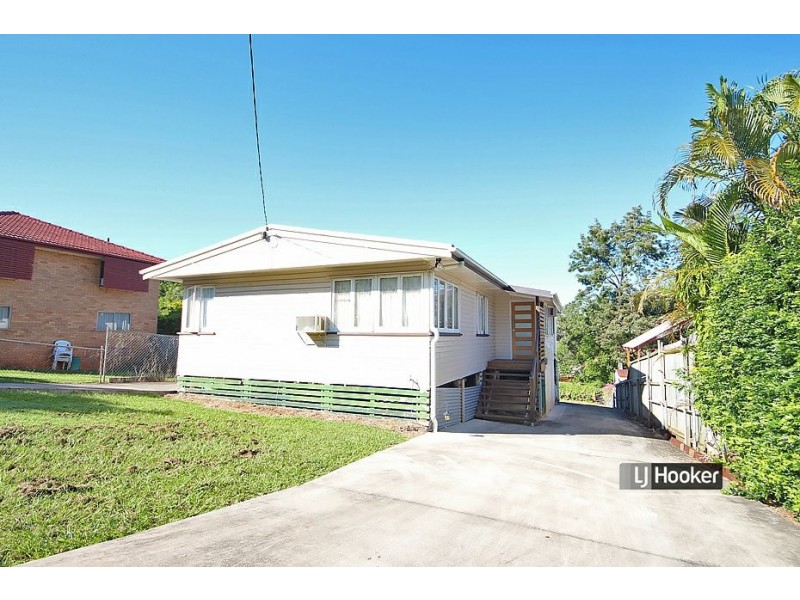 9 Crest Street, Kallangur QLD 4503