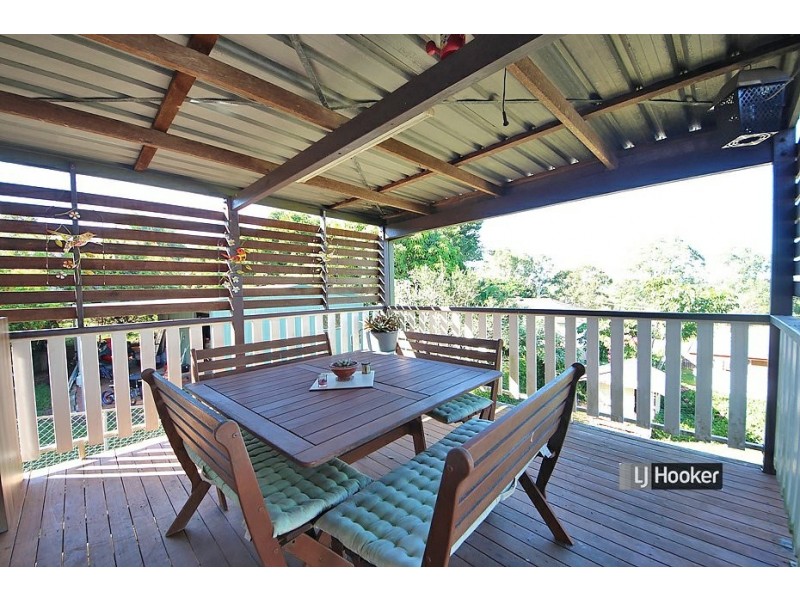 9 Crest Street, Kallangur QLD 4503