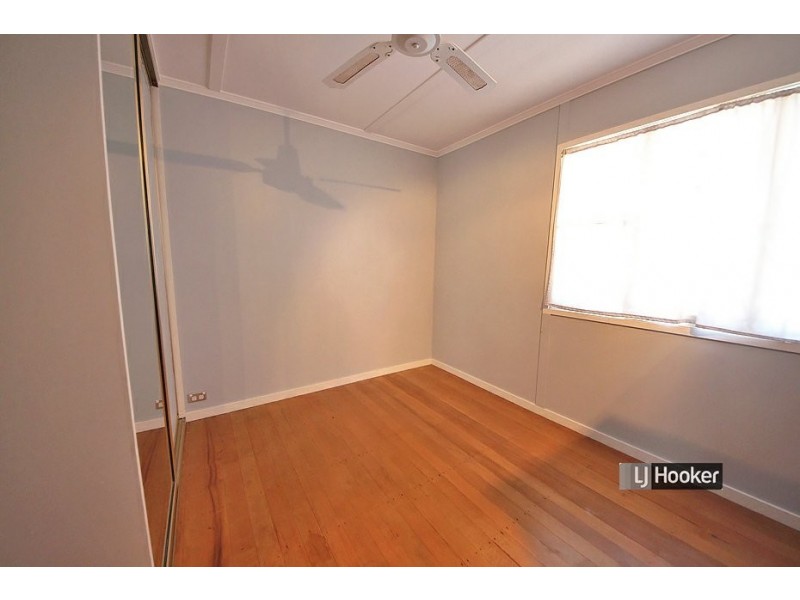 9 Crest Street, Kallangur QLD 4503