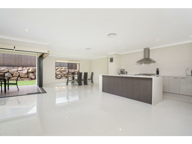 3 Kennedy Court, North Lakes QLD 4509