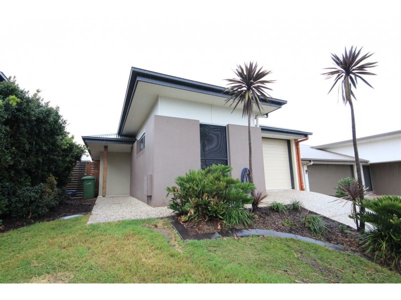 15 Jowarra Street, Kallangur QLD 4503