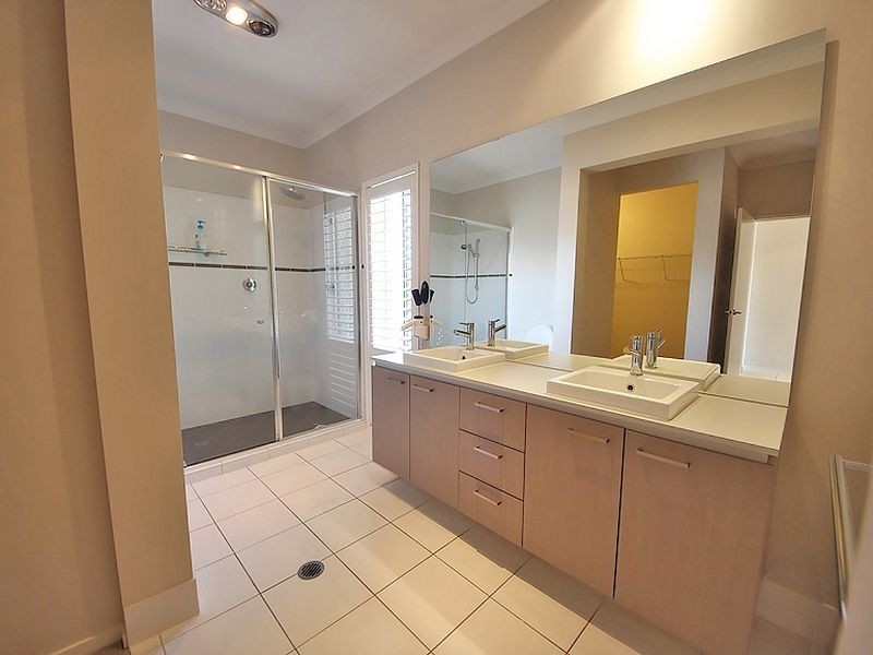 33 Numbat Street, North Lakes QLD 4509