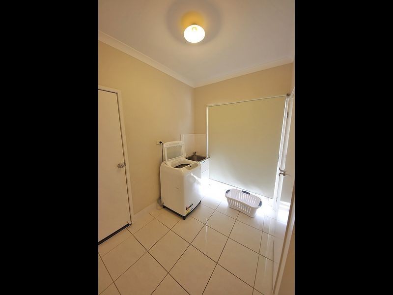 33 Numbat Street, North Lakes QLD 4509