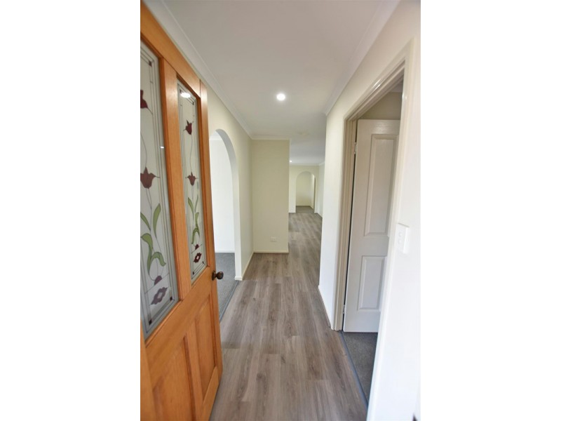 7 Lyrebird Way, Kallangur QLD 4503