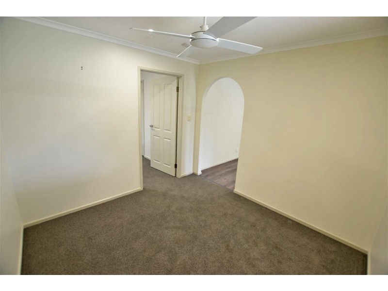 7 Lyrebird Way, Kallangur QLD 4503