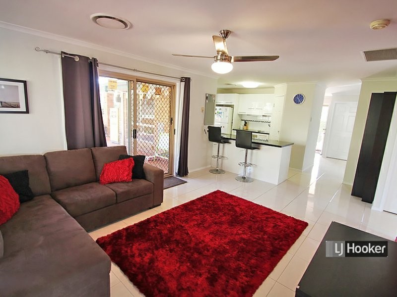 15 Donnelly Drive, Kallangur QLD 4503