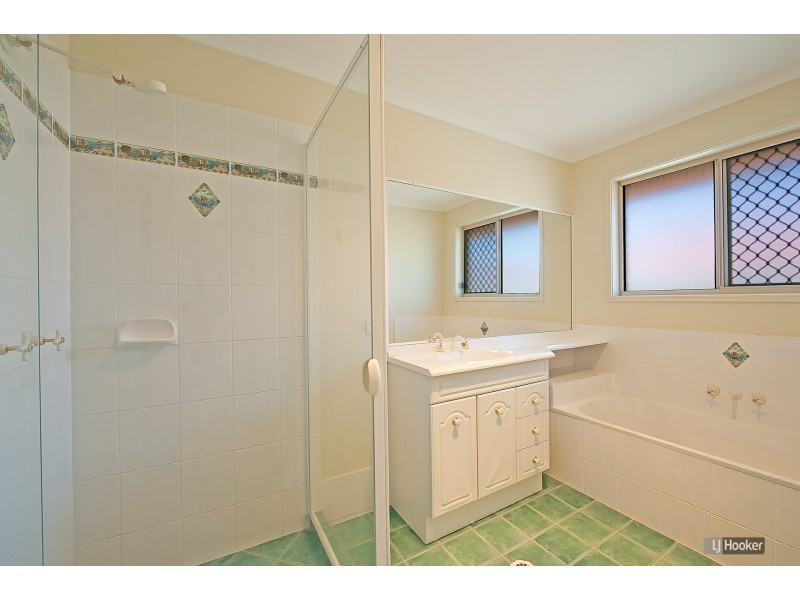 8 Kalamunda Street, North Lakes QLD 4509