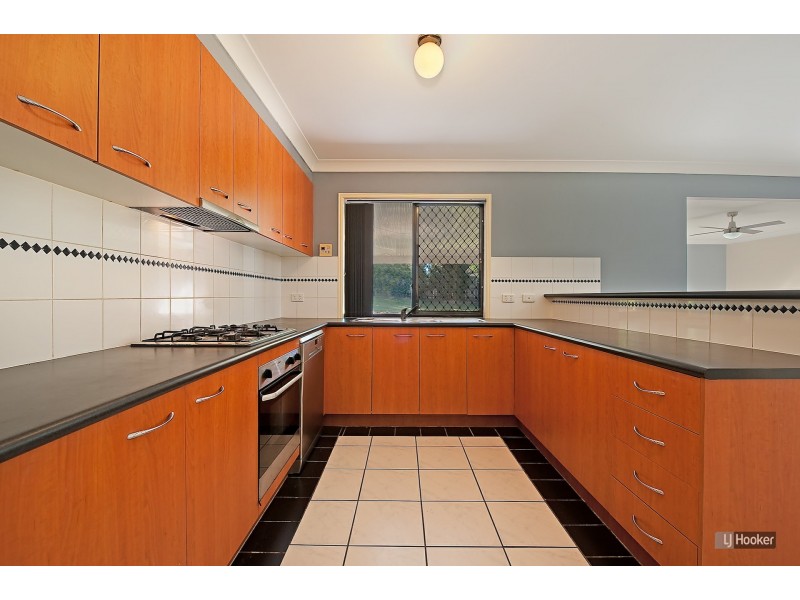 15 Townley Drive, North Lakes QLD 4509