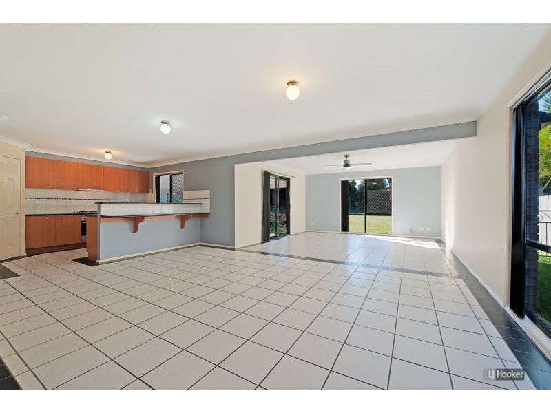 15 Townley Drive, North Lakes QLD 4509