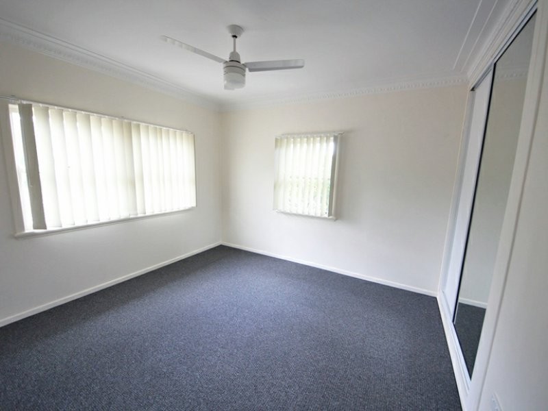 14 Dayboro Road, Petrie QLD 4502