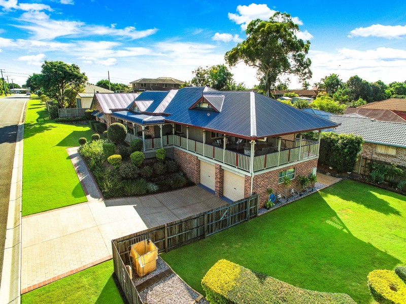 1 Chesterfield Drive, Murrumba Downs QLD 4503