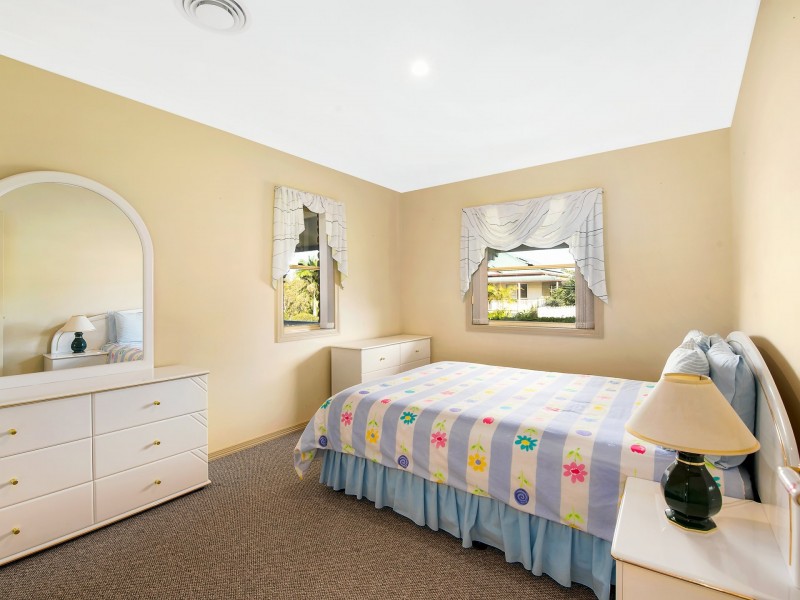 1 Chesterfield Drive, Murrumba Downs QLD 4503