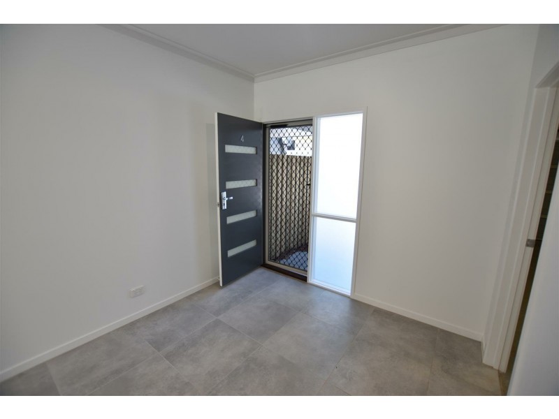 Unit 4/1570 Gympie Road, Carseldine QLD 4034