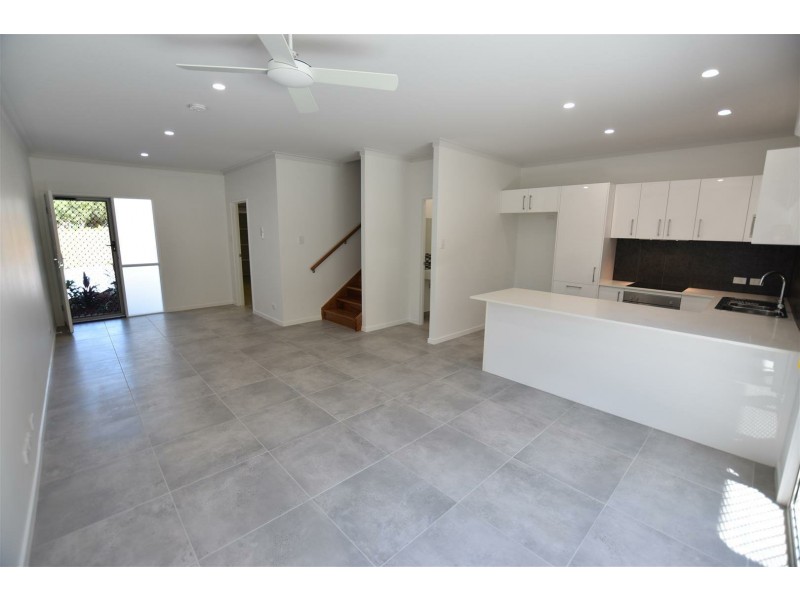 Unit 4/1570 Gympie Road, Carseldine QLD 4034