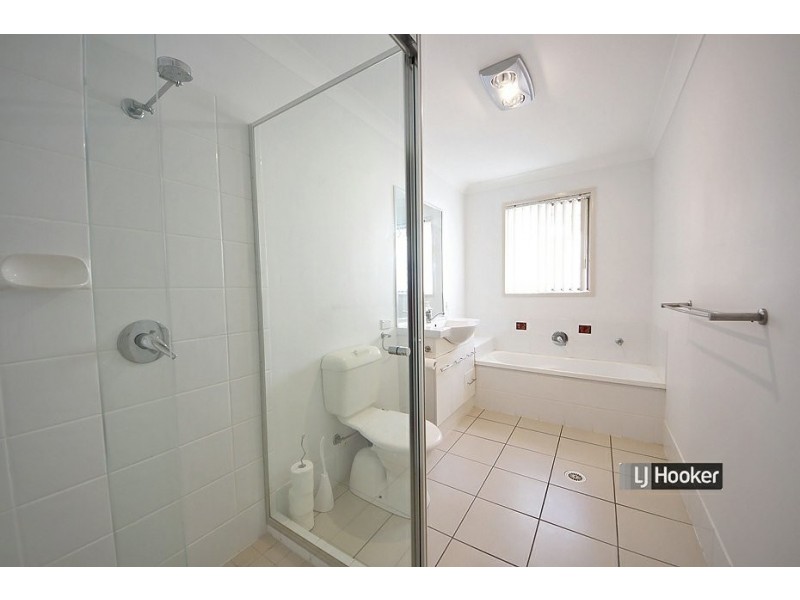 4 Mikaela Court, Kallangur QLD 4503