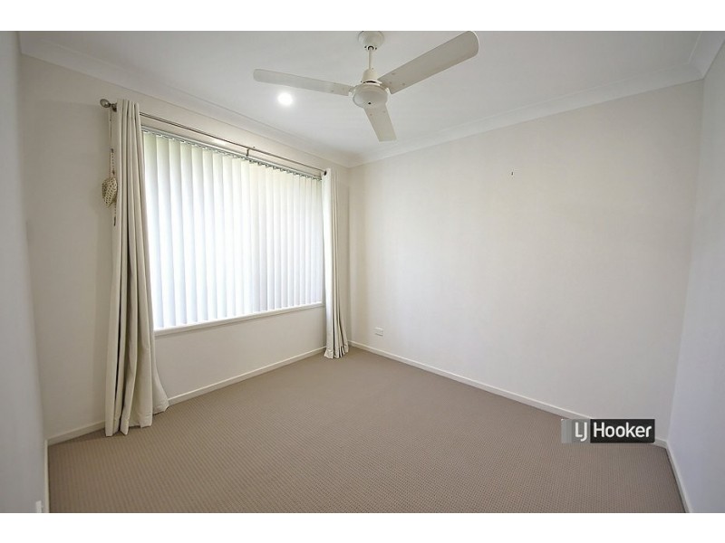 4 Mikaela Court, Kallangur QLD 4503