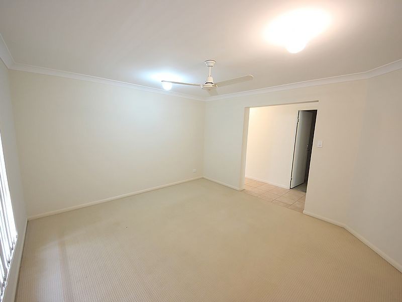 Rothwell QLD 4022