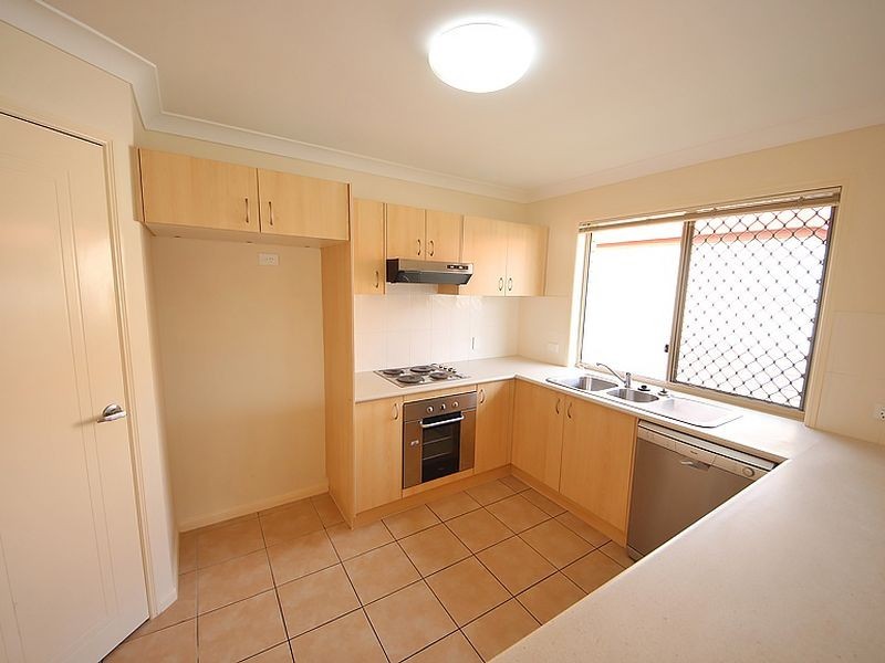 Rothwell QLD 4022
