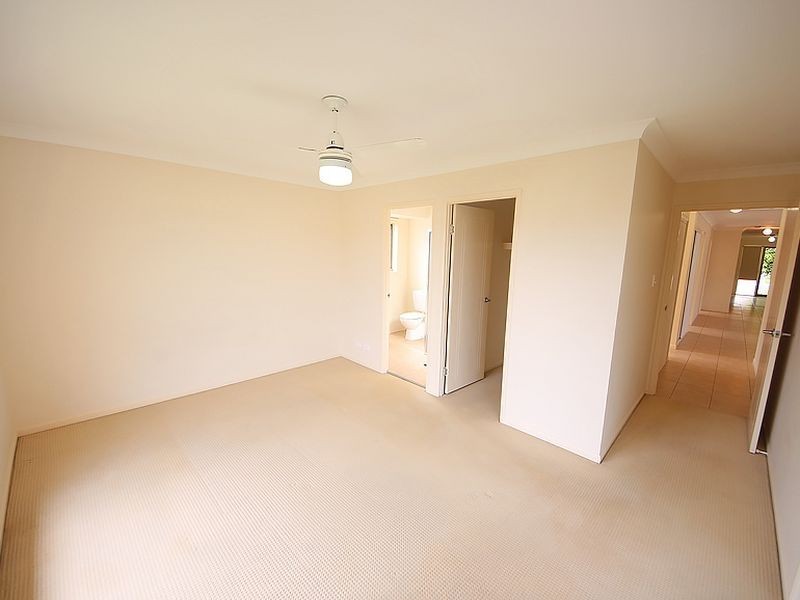 Rothwell QLD 4022