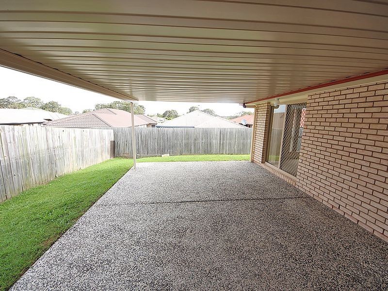 Rothwell QLD 4022