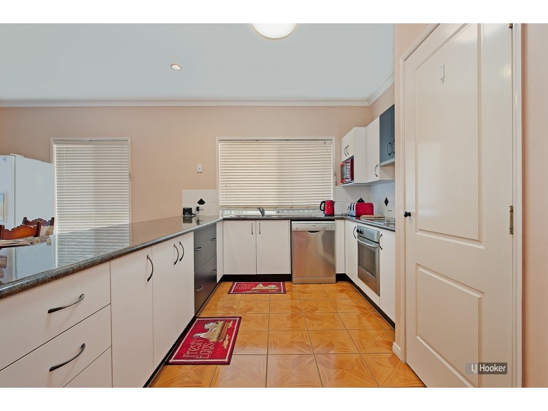 9 Kalamunda Street, North Lakes QLD 4509