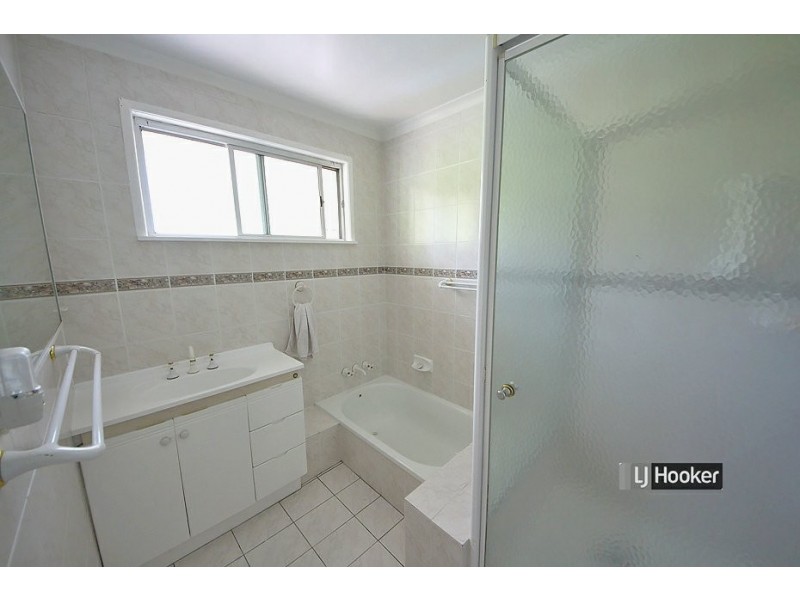 22 Lerose Avenue, Kallangur QLD 4503