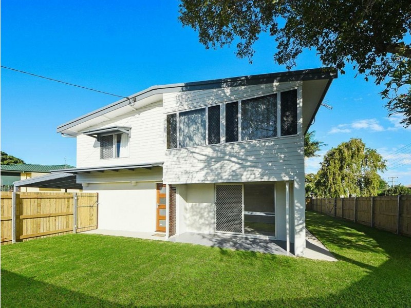 39 Lavercombe Drive, Kallangur QLD 4503