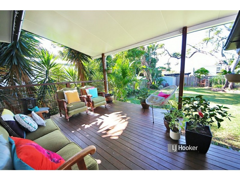 8 Andrew Street, Kallangur QLD 4503