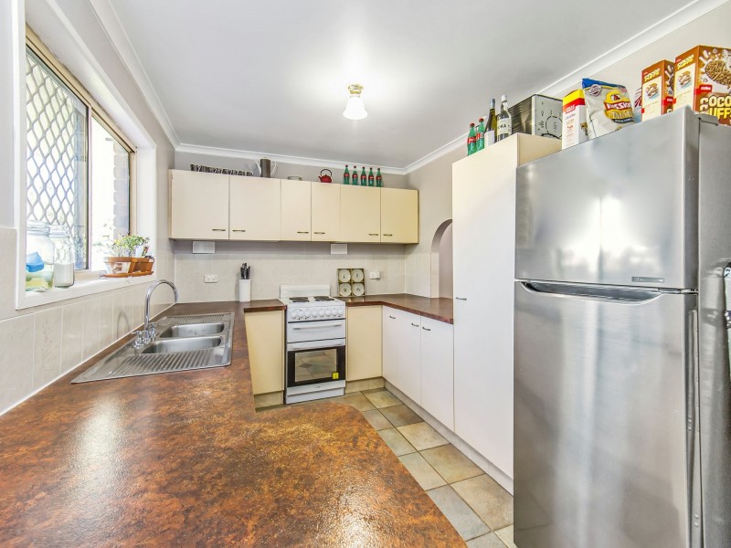 15 Poplar Place, Kallangur QLD 4503